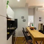 Maison Portello Apartment *